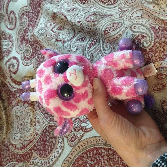 TY Beanie Boo Twigs the Pink Giraffe - Picture 6 of 13